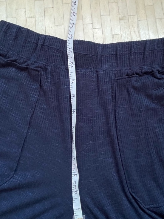 Democracy Dark Navy Ribbed Cropped Wide Leg Lounge Pants size Medium - Picture 10 of 11